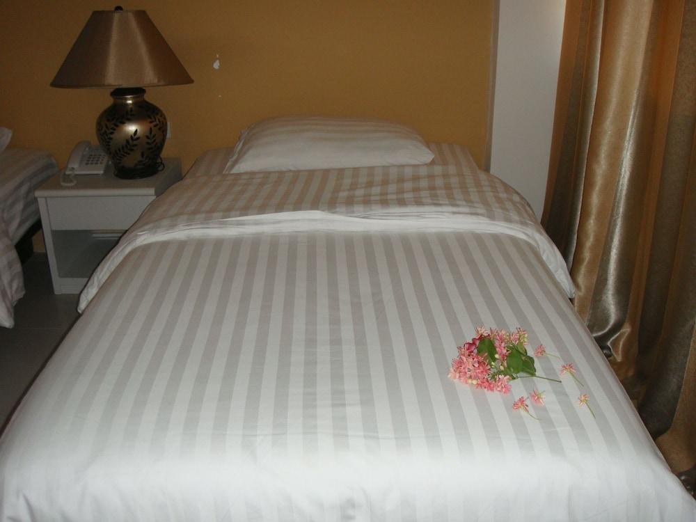 Hotel Longstay - Sha Certified 3*