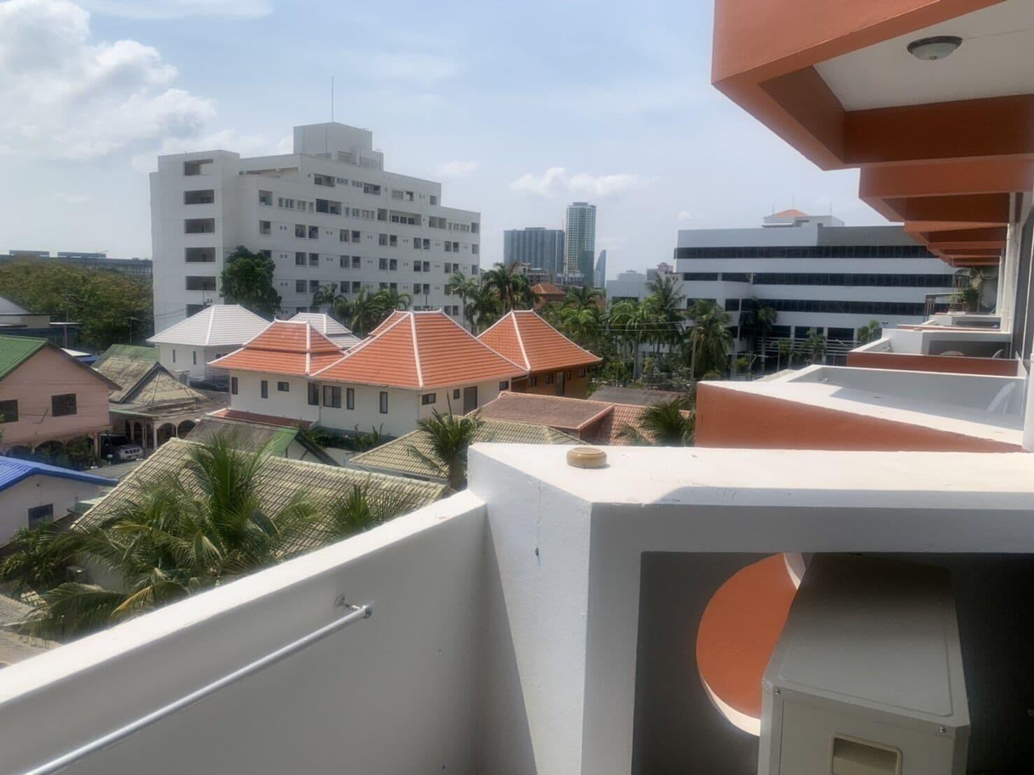 Longstay - Sha Certified Hotel 3*