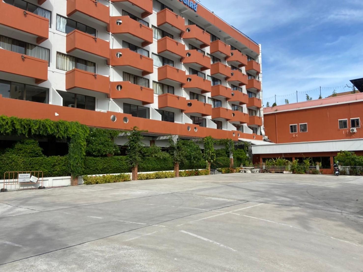 Longstay - Sha Certified Hotel 3*